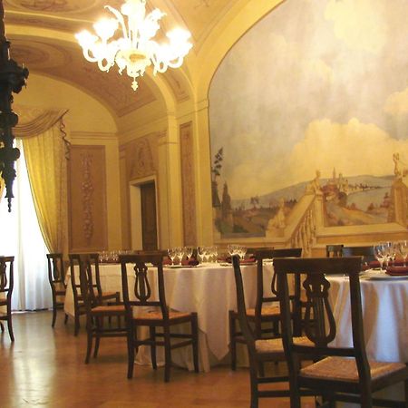Hotel Palazzo Brunamonti Bevagna Exterior foto