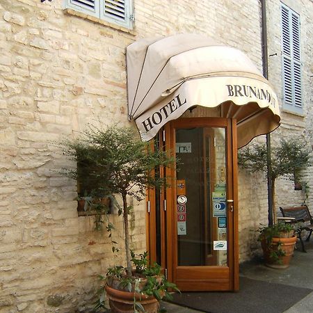 Hotel Palazzo Brunamonti Bevagna Exterior foto